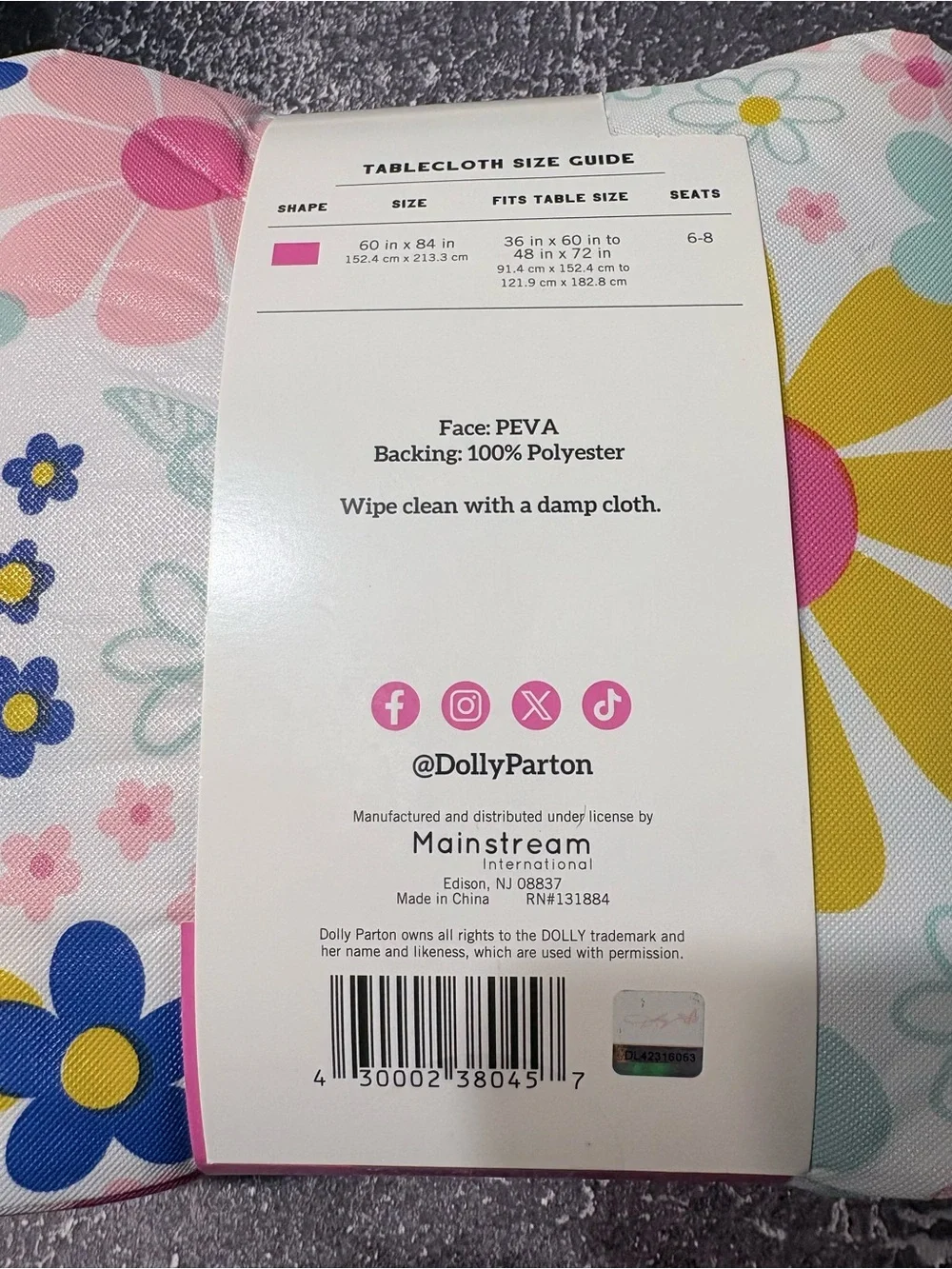 Dolly Parton PEVA tablecloth 60X84 floral Daisy party decor country music NWT